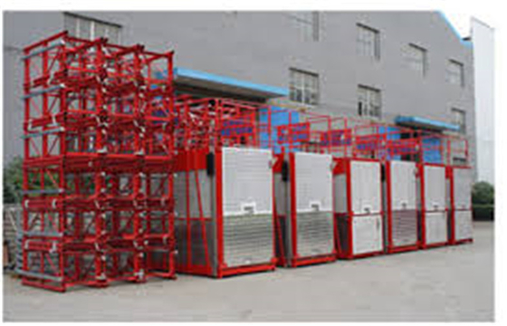 쌍둥이 감금소 건축을 위해 빨간 여객 호이스트 엘리베이터 2000kg SC200/200